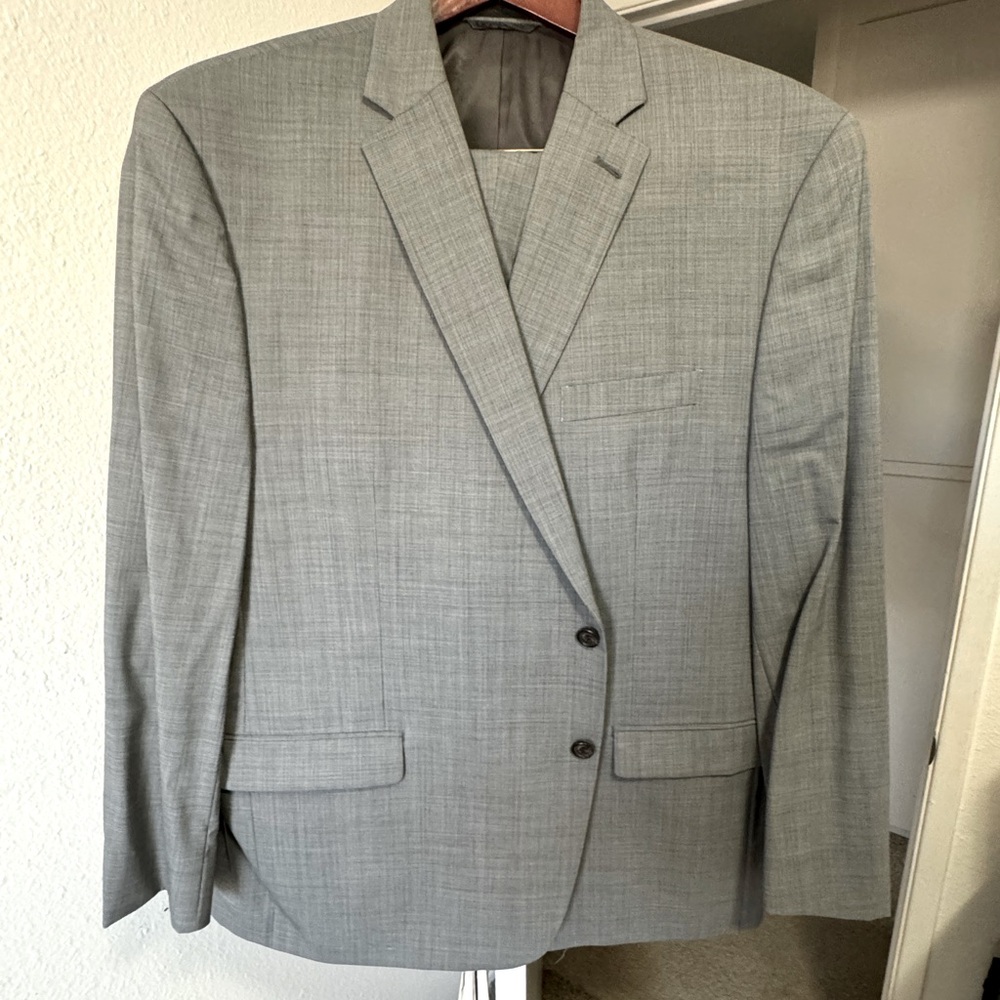 Light grey Ralph Lauren 2 piece suit